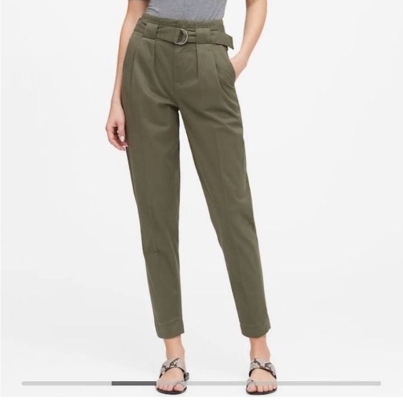 Banana Republic Pants - Banana Republic Belted Paper Bag Pants Womens Size 8 Olive Green Cropped Work